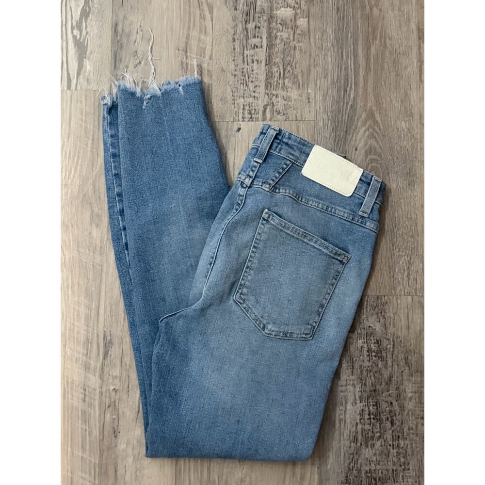 Closed High Rise Skinny Jeans Blue Raw Hem Size 26 - Picture 6 of 9